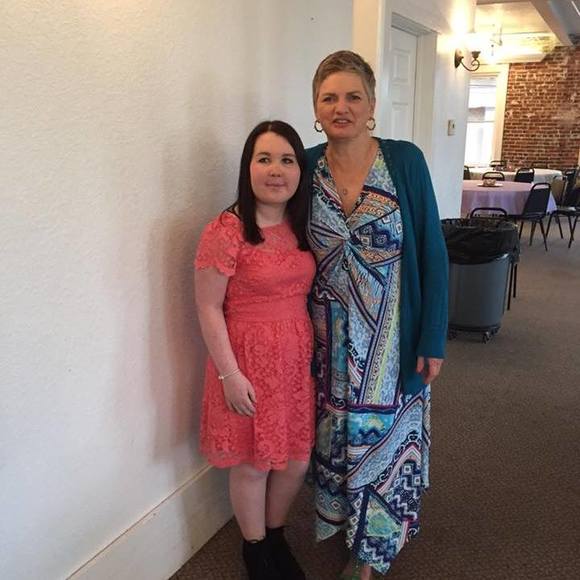 Meet your Posher, Sandra - Picture 1 of 1